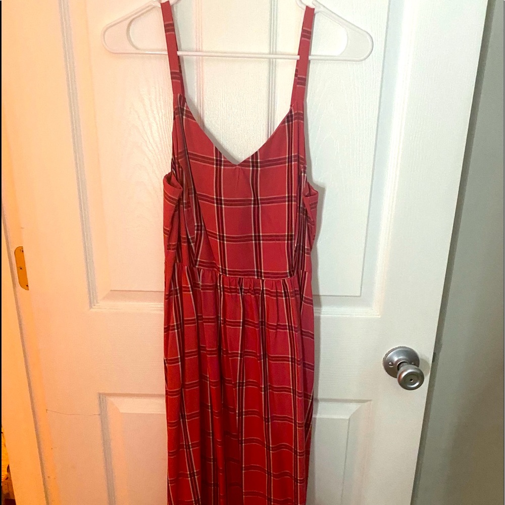 NWT - gingham summer dress